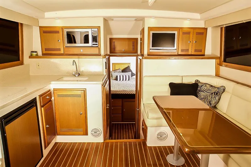 Slide: The Image of Cabo Flybridge 2005 - 2
