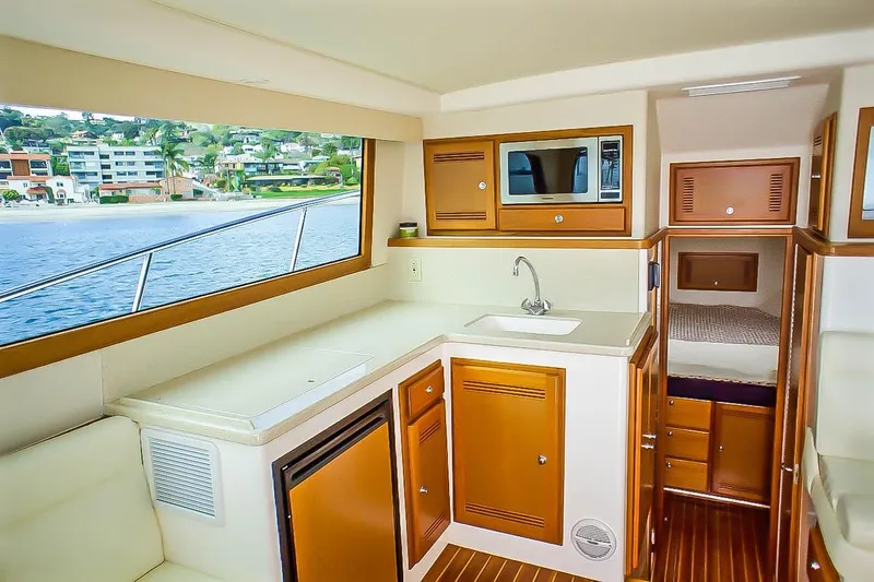 Slide: The Image of Cabo Flybridge 2005 - 4