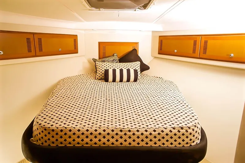 Slide: The Image of Cabo Flybridge 2005 - 7