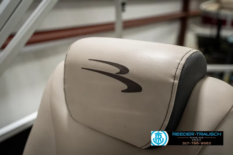 Slide: The Image of Close-up of 2019 Bennington 21 SLX boat seat with logo. - 42