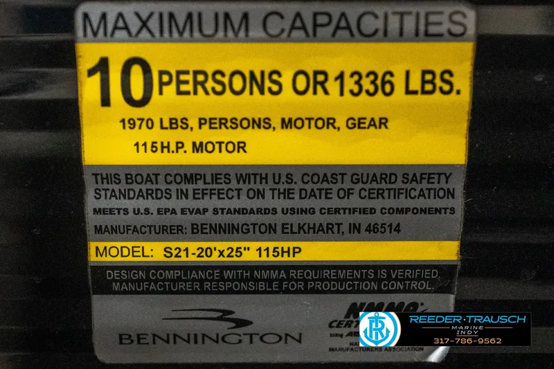 Slide: The Image of Bennington 21 SLX 2019 - 55