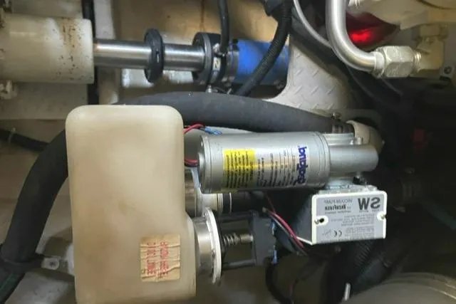 Slide: The Image of Sea Ray Sundancer 540 2001 - 71