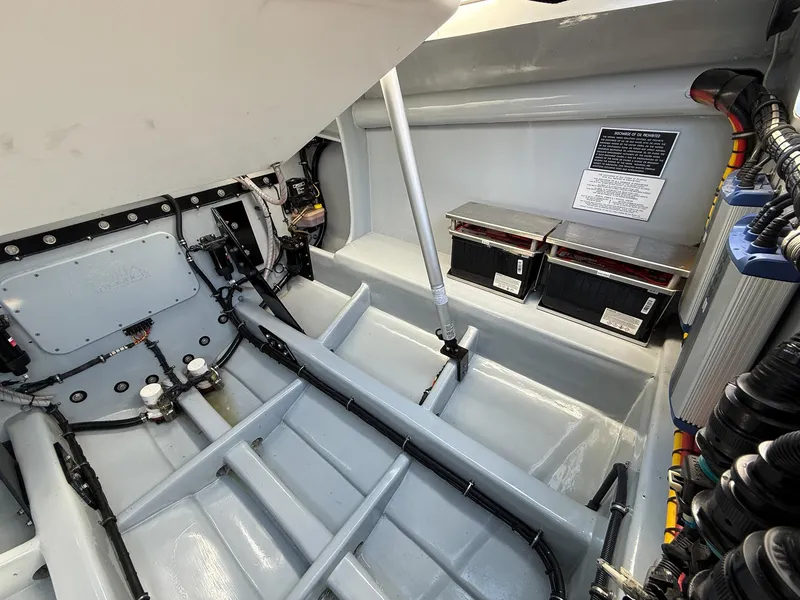 Slide: The Image of Nor-Tech 3900 Super-Vee 2017 - 65