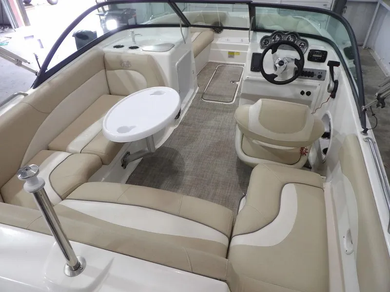 Slide: The Image of NauticStar 203DC 2018 - 15