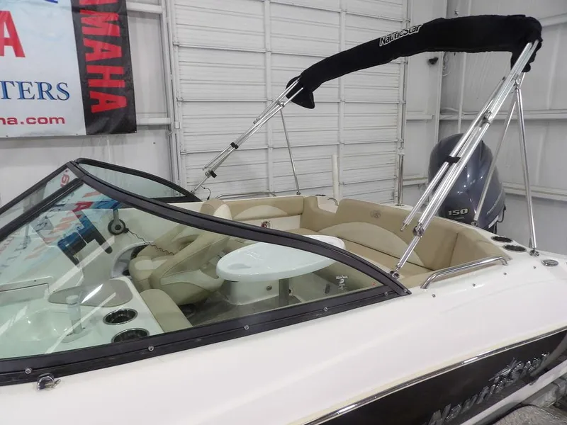 Slide: The Image of NauticStar 203DC 2018 - 7