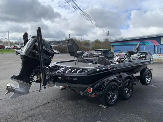 Slide: The Image of Ranger Z520 Comanche 2018 - 5