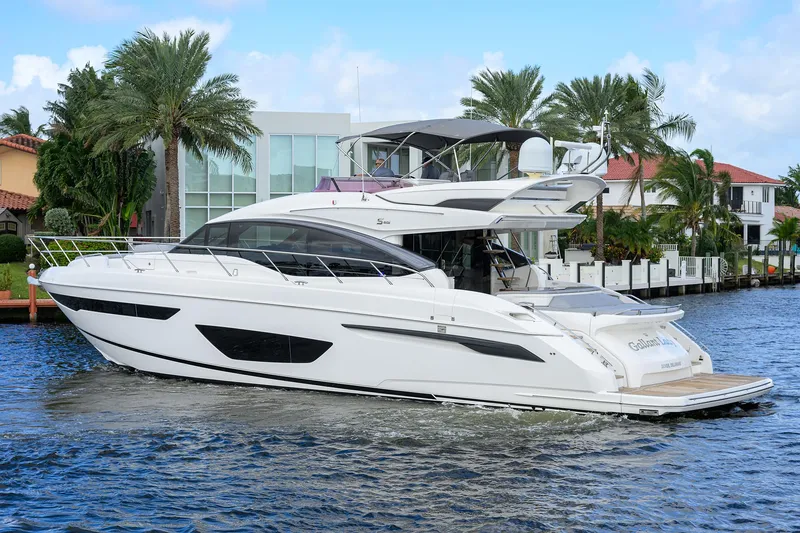 Slide: The Image of Princess S65 Gallant Lady - Profile - 3