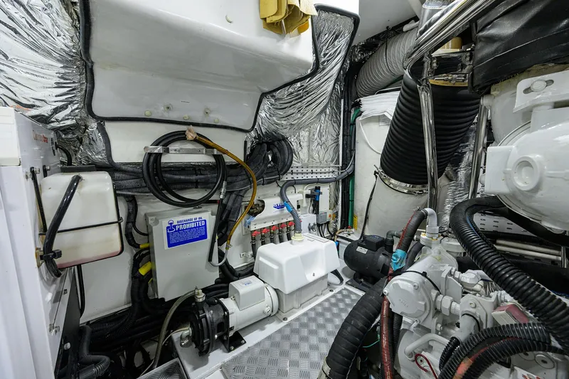 Slide: The Image of Princess S65 Gallant Lady - Engine Room - 64