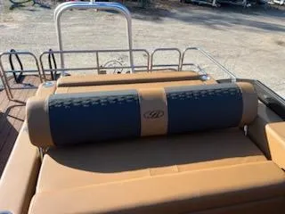 Slide: The Image of 2025 Bentley Pontoons 253 Elite Swingback Dual Captain, luxurious seating detail. - 5