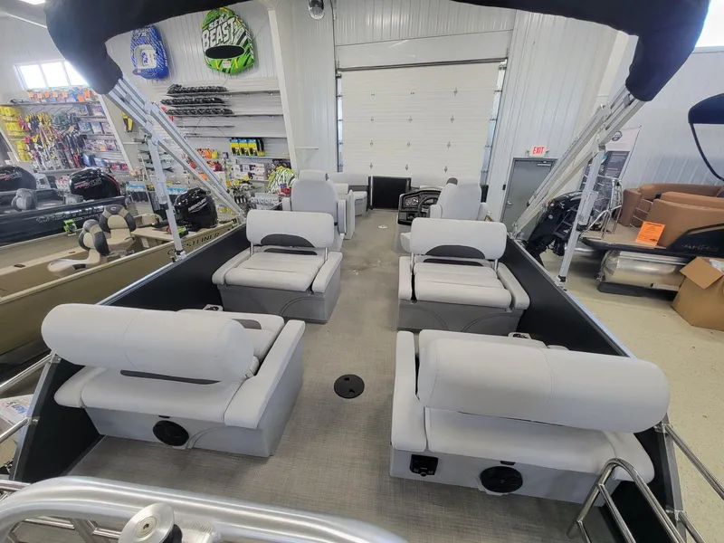 Slide: The Image of Bentley Pontoons 220 LEGACY QSB(QUAD SWINGBACK) 2024 - 26