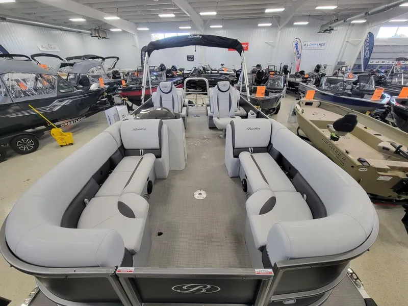 Slide: The Image of Bentley Pontoons 220 LEGACY QSB(QUAD SWINGBACK) 2024 - 7