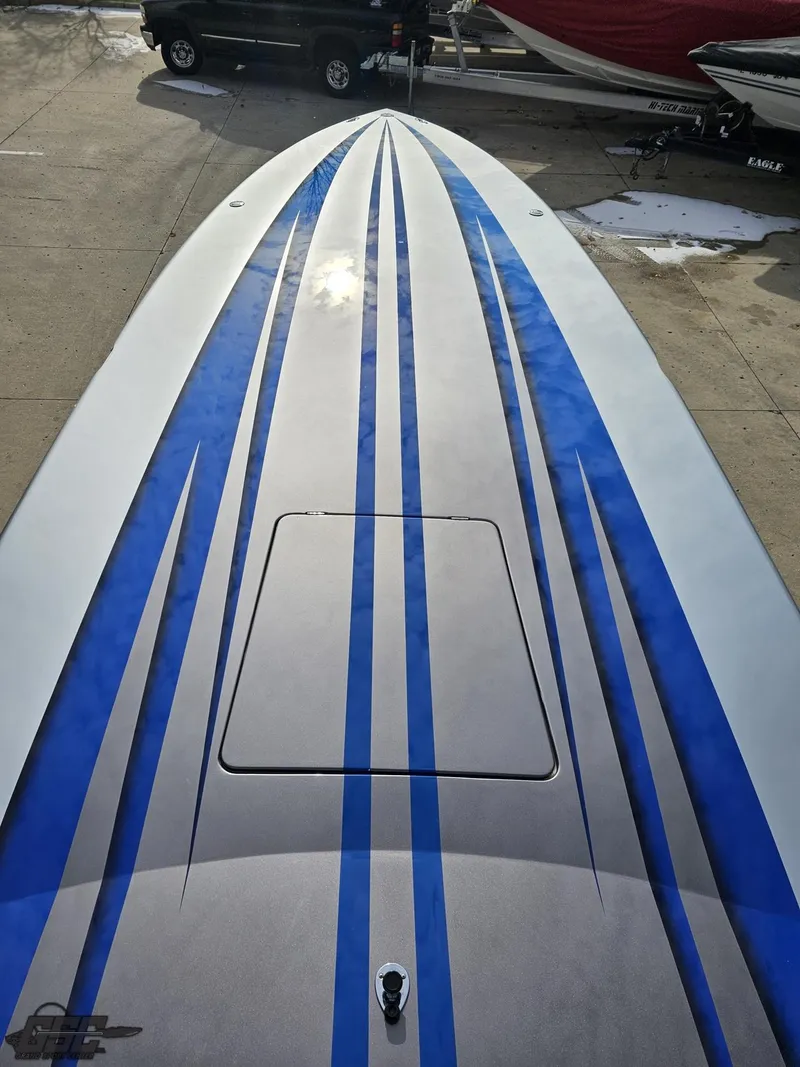 Slide: The Image of Cigarette 39' Top Gun Unlimited 2012 - 57