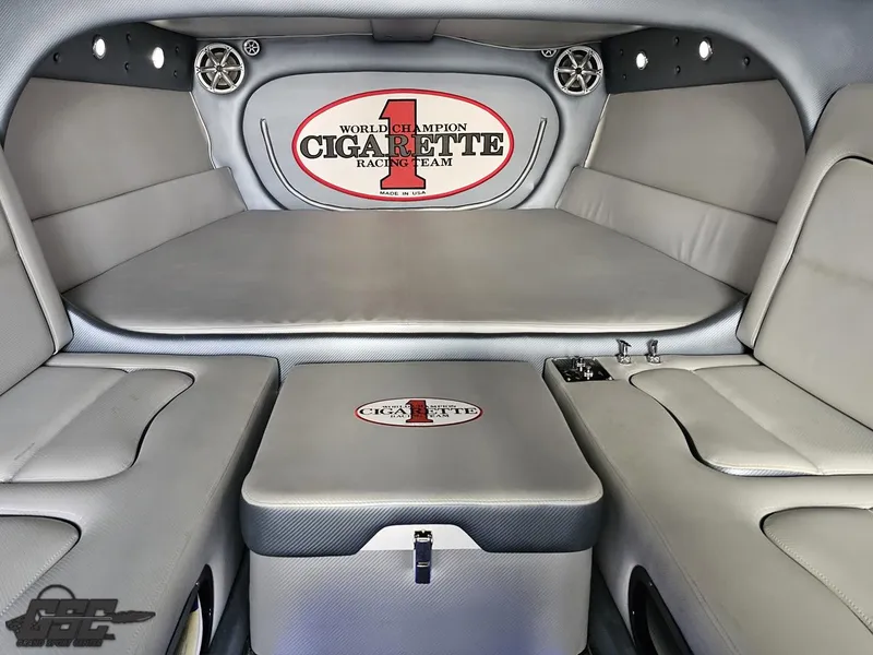 Slide: The Image of Cigarette 39' Top Gun Unlimited 2012 - 72