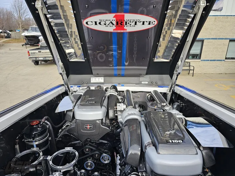 Slide: The Image of Cigarette 39' Top Gun Unlimited 2012 - 94