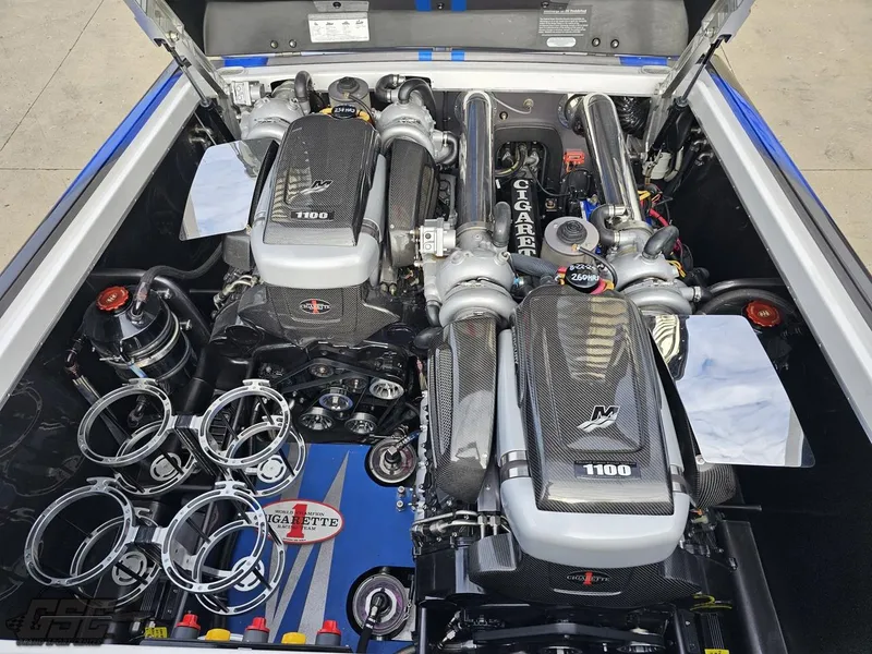 Slide: The Image of Cigarette 39' Top Gun Unlimited 2012 - 96