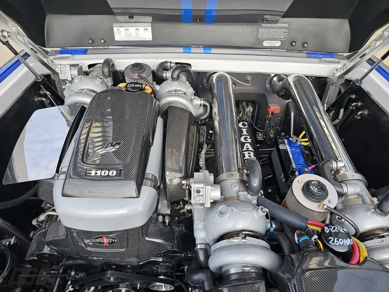 Slide: The Image of Cigarette 39' Top Gun Unlimited 2012 - 98