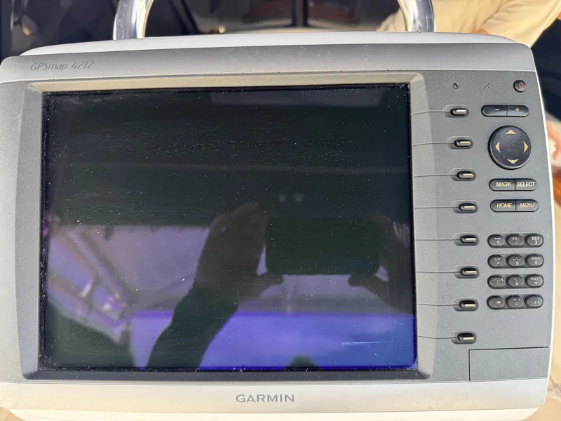 Slide: The Image of Garmin GPSmap 4212 device on a 1999 Island Packet 45 yacht. - 10