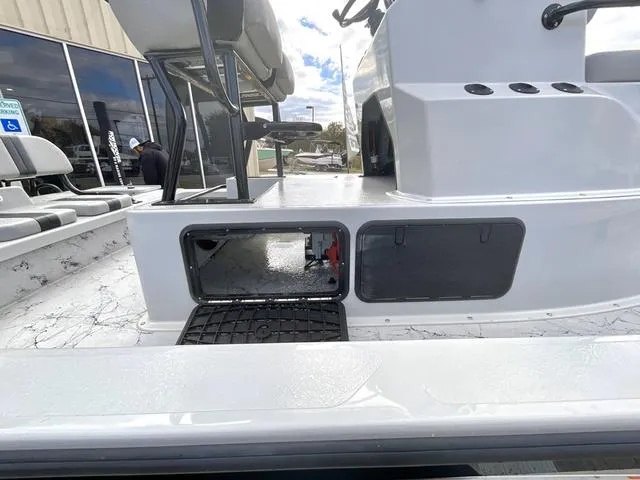 Slide: The Image of Majek 25 ILLUSION 2024 - 10