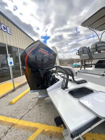 Slide: The Image of Majek 25 ILLUSION 2024 - 11