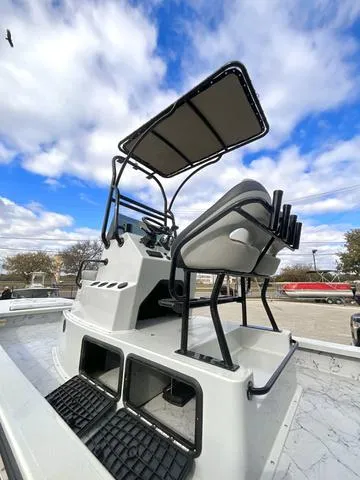 Slide: The Image of Majek 25 ILLUSION 2024 - 15