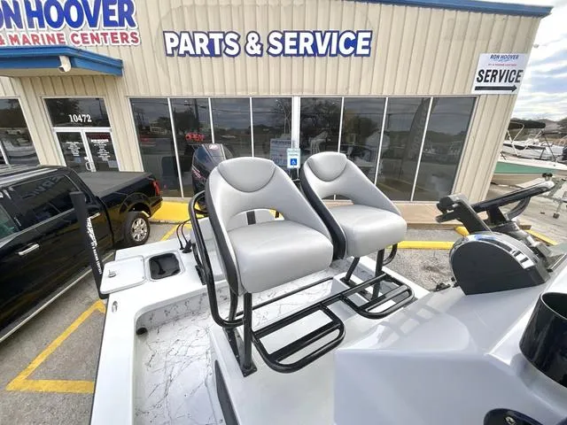 Slide: The Image of Majek 25 ILLUSION 2024 - 5