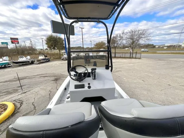 Slide: The Image of Majek 25 ILLUSION 2024 - 8