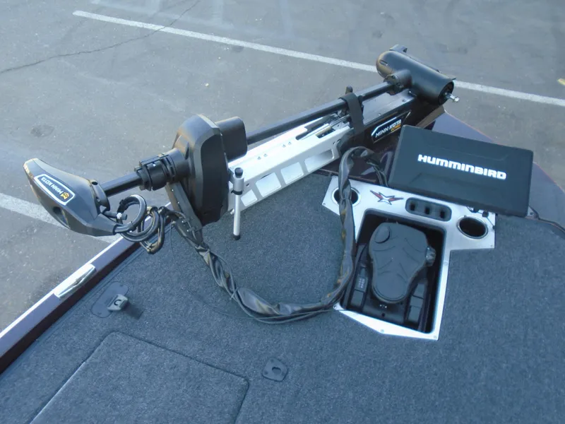 Slide: The Image of Vexus VXS20 boat deck with trolling motor and Humminbird electronics, 2025 model. - 14