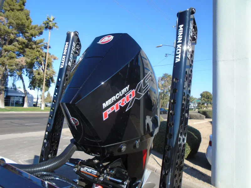 Slide: The Image of 2025 Vexus VXS20 with Mercury Pro XS engine and Minn Kota accessories. - 20