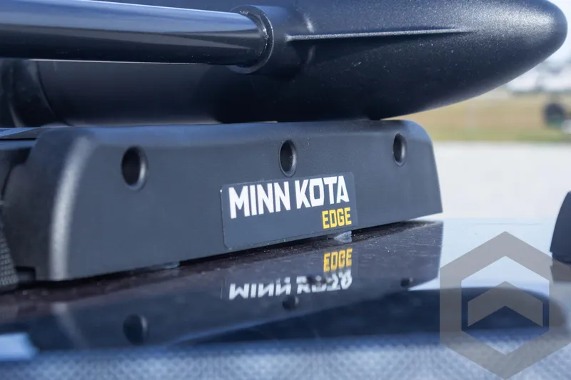Slide: The Image of Minn Kota Edge motor on 2025 G3 Sportsman 1710 boat. - 29
