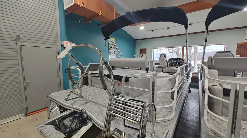 Slide: The Image of South Bay 224UL LE 2025 - 5