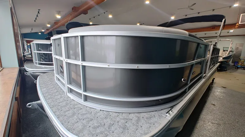 Slide: The Image of South Bay 224UL LE 2025 - 7