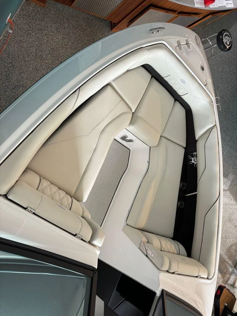 Slide: The Image of Regal Regal LS4 2025 - 8