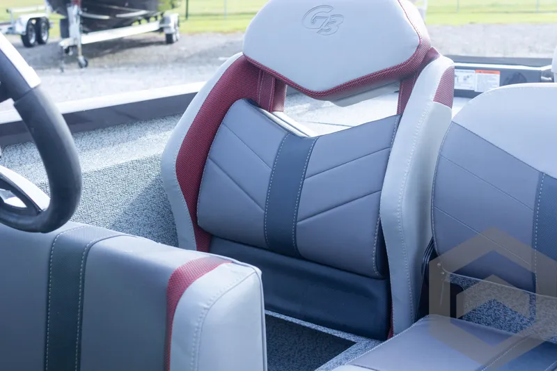Slide: The Image of 2025 G3 Sportsman 1910 boat seat with modern design and red accents. - 41