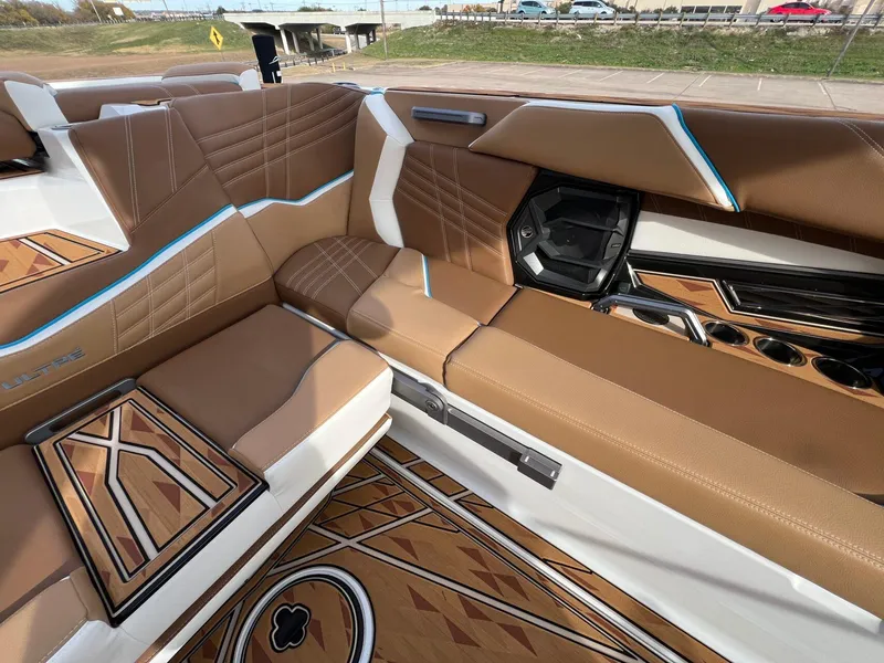 Slide: The Image of Tigé 25ZX Ultre' 2025 - 18