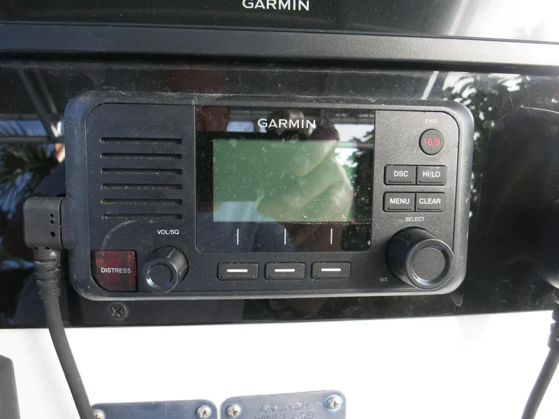 Slide: The Image of Mako 221 Center Console 1993 - 23