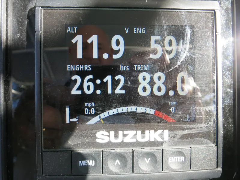 Slide: The Image of Mako 221 Center Console 1993 - 25