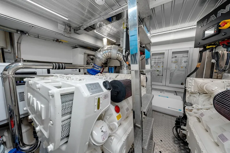 Slide: The Image of Astondoa 66 2022 - 53