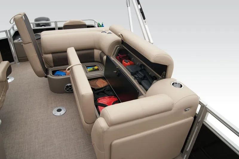 Slide: The Image of Manufacturer Provided Image: Sun Tracker SportFish 20 DLX - 29