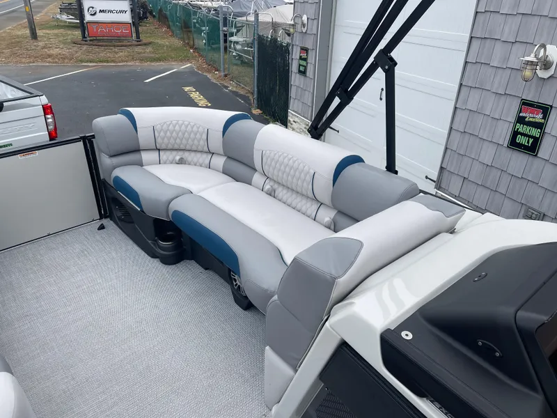 Slide: The Image of Luxurious seating on 2025 Avalon 2585 Excalibur LTD boat with modern design and high-performance features. - 29