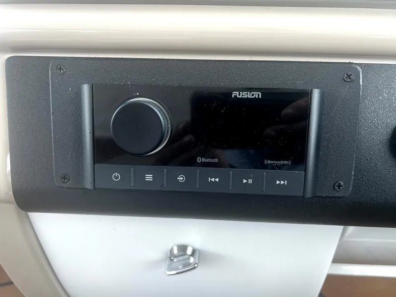 Slide: The Image of Fusion audio system on 2012 Formula 45 Yacht dashboard. - 22