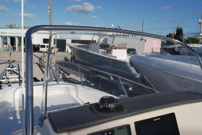 Slide: The Image of 2020 Boston Whaler - Helm - 24