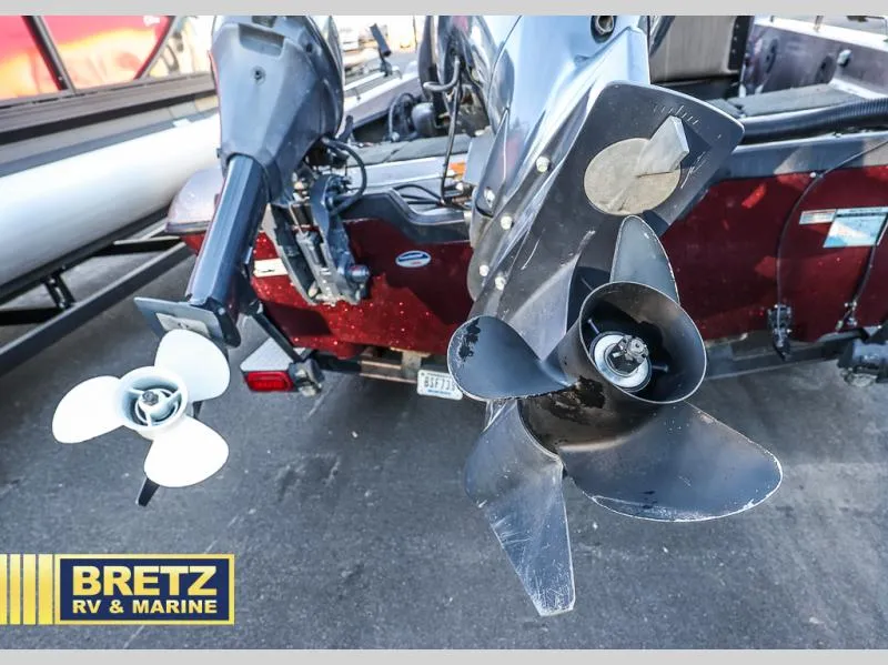 Slide: The Image of 2015 Skeeter WX1850 boat propellers at Bretz RV & Marine dealership. - 13