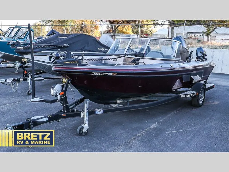Slide: The Image of 2015 Skeeter WX1850 boat on trailer at Bretz RV & Marine dealership. - 3