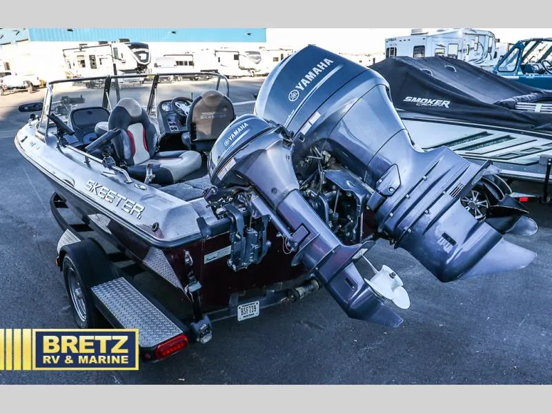 Slide: The Image of 2015 Skeeter WX1850 boat with Yamaha outboard motors at Bretz RV & Marine. - 4