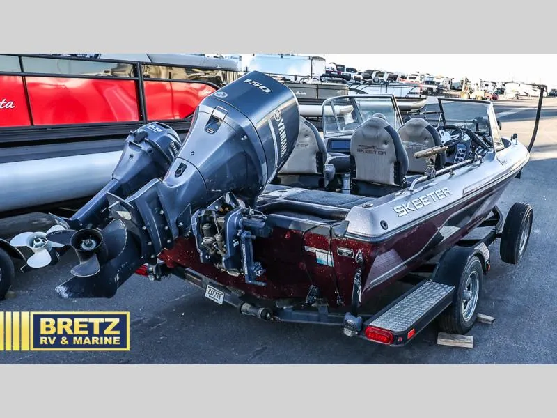 Slide: The Image of 2015 Skeeter WX1850 boat with Yamaha outboard motor at Bretz RV & Marine. - 6