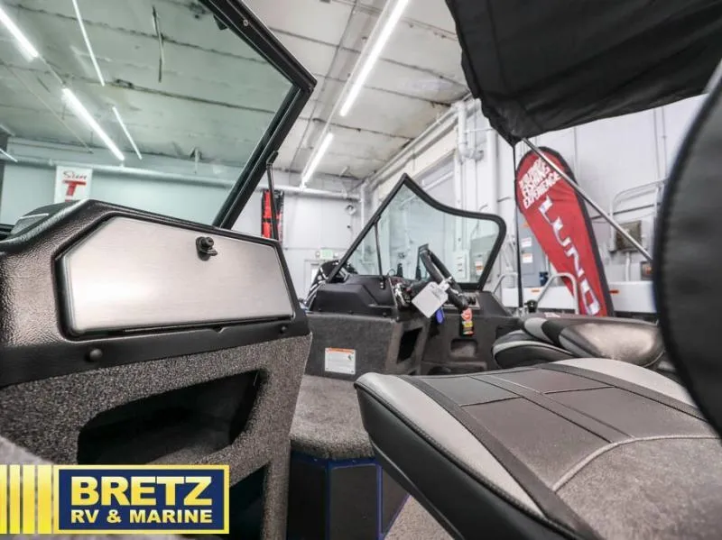 Slide: The Image of Impact XS 1775 Sport 2025 - 16