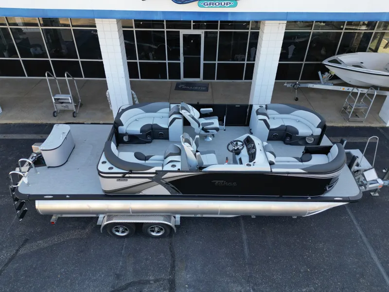 Slide: The Image of Tahoe LTZ QL21T 2024 - 3