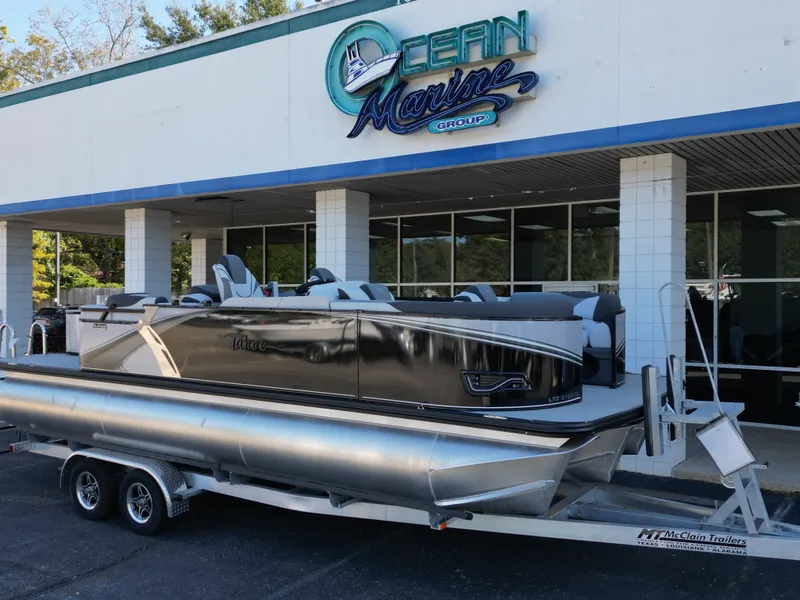 Slide: The Image of Tahoe LTZ QL21T 2024 - 8