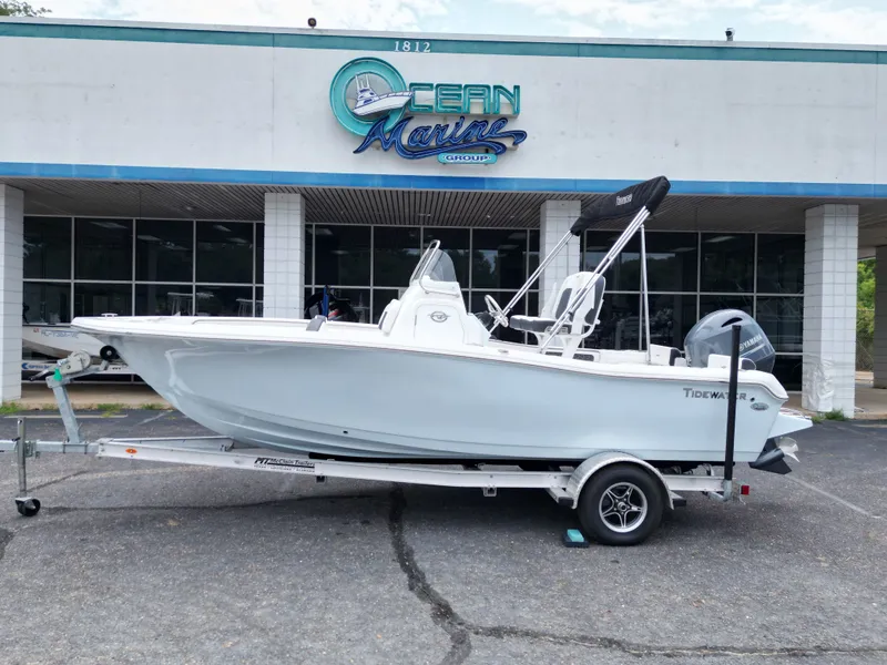 The Image of Tidewater 198 CC Adventure 2025 - 1