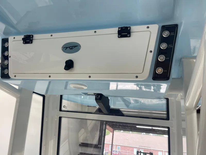 Slide: The Image of Tidewater 272LXF 2024 - 52